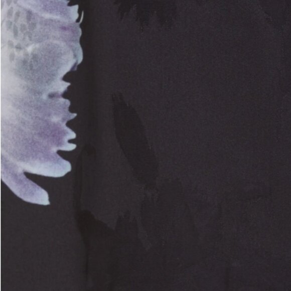 NWOT Jason Wu Collection Floral-Print Black Bermuda Shorts Tie Detail XS $1295 - Picture 9 of 9